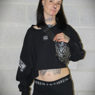 Sweat Oversize BAT Freaks – Pièce Unique – Patch Pattern Géométrique